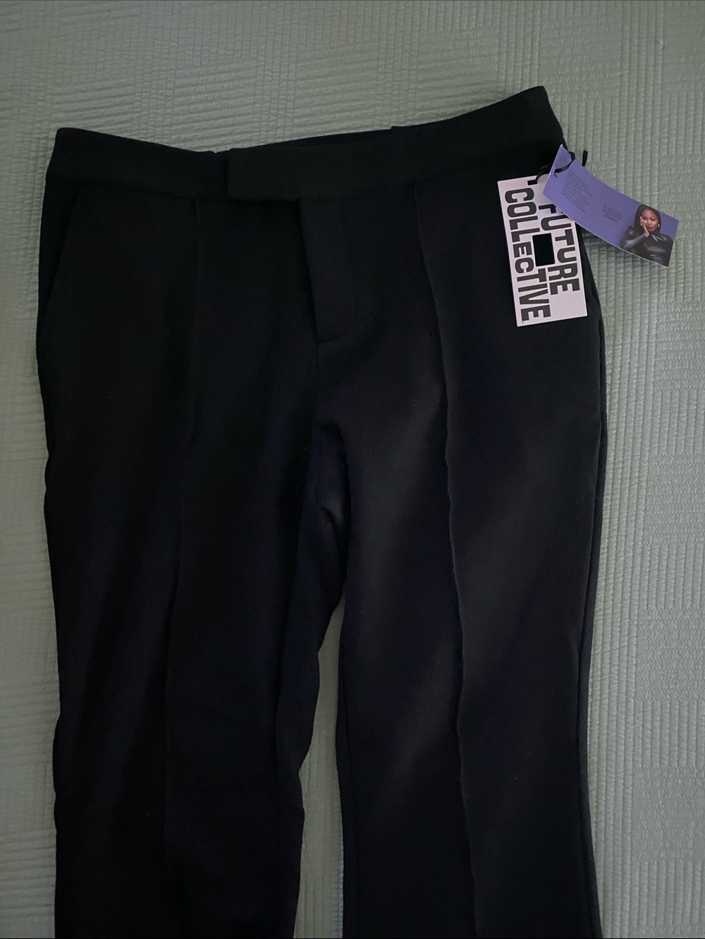 Future Collective by Kahlana Barfield mid rise flare leg black pants size 6 NWT